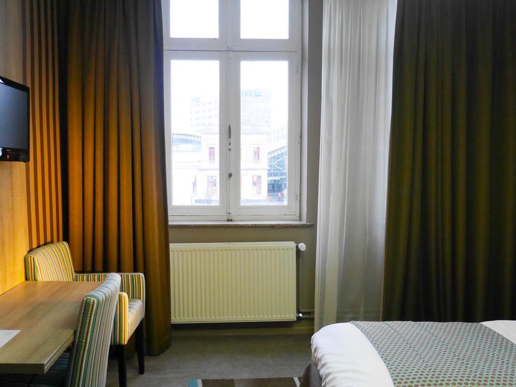 Hotel Mille Colonnes Leuven Exterior photo